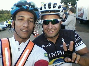 Jaco e Clarindo estavam treinando na Rio-Santos (Foto: Reprodução / Facebook) Jaco e Clarindo estavam treinando na Rio-Santos (Foto: Reprodução / Facebook)