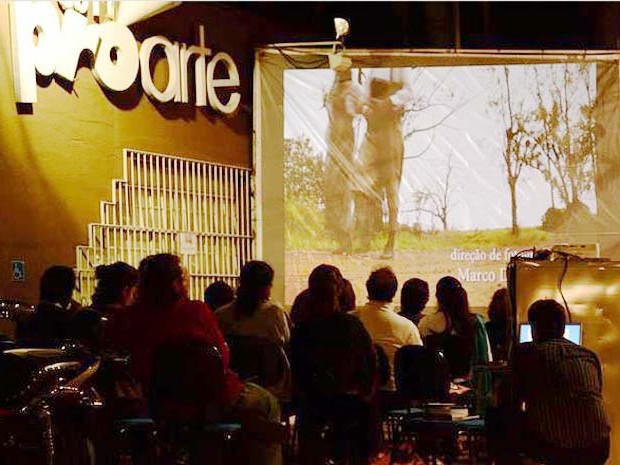 Exibição de filme durante o evento Campinas Mostra Curtas, em Campinas (SP) (Foto: Fábio Waki)