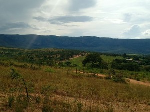 Muitas escolas estão distantes das comunidades rurais (Foto: Internauta/VC no G1)