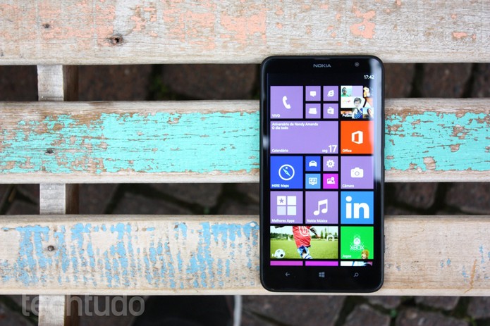 Lumia 1320 (Foto: Allan Melo/ TechTudo) Lumia 1320 (Foto: Allan Melo/ TechTudo)