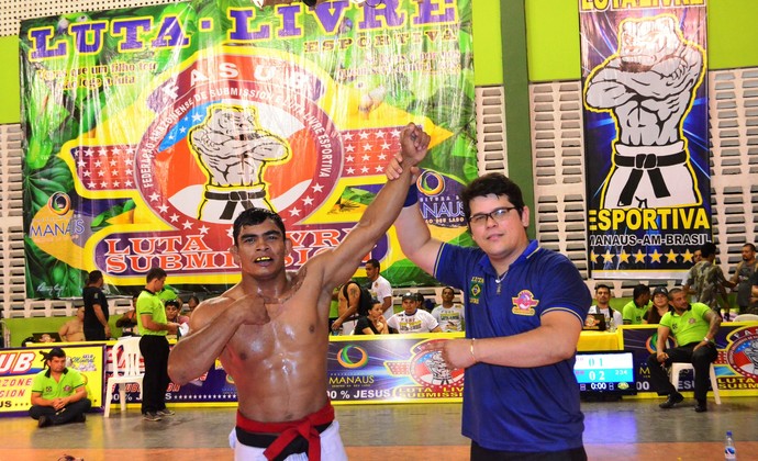 De Assis foi campeão do Brasileiro de Luta Livre, em Manaus (Foto: Divulgação/Emanuel Siqueira)