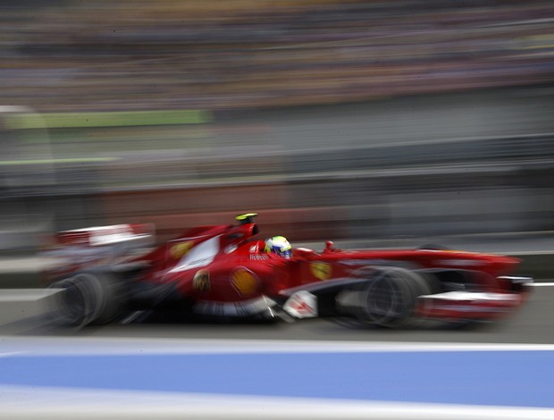 Felipe Massa (Ferrari) nos treinos livres para o GP da China (Foto: Reuters)