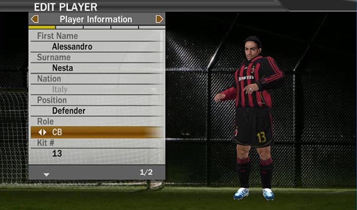 Lenda do Milan ainda atuava em Fifa 07 (Foto: Reprodução/Murilo Molina)