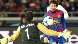 Barça leva título no Japão com goleada e aula de futebol (AFP)