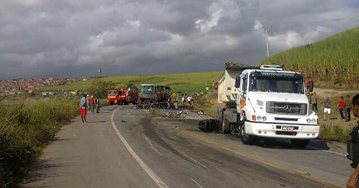 G1 - Dois Acidentes Deixam Dez Mortos Em Rodovias De Alagoas - Notícias ...