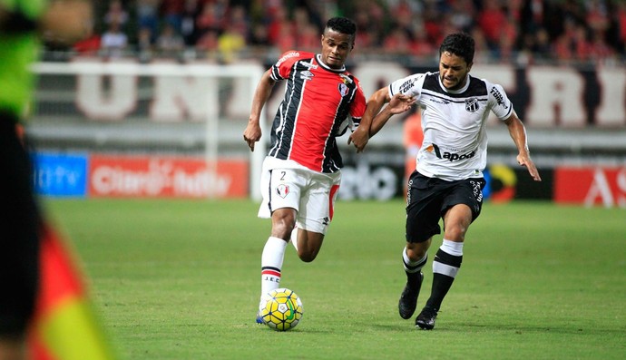 Assistir Ceará x Joinville ao vivo 04/10/2016