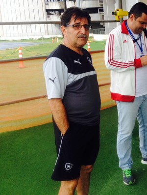 René treino Botafogo Engenhão (Foto: Marcelo Baltar)