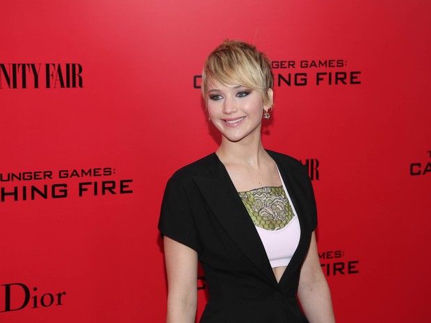 Jennifer Lawrence em pré-estreia de ‘Jogos vorazes: em chamas’ em Nova York, nos Estados Unidos (Foto: Rob Kim/ Getty Images/ AFP)