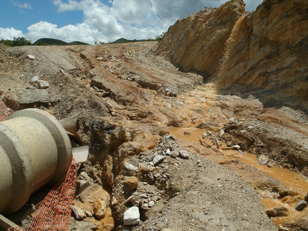 Obras impedem acesso ao Parque Nacional da Serra da canastra (Foto: Vicente Faria/Arquivo Pessoal) Obras impedem acesso ao Parque Nacional da Serra da canastra (Foto: Vicente Faria/Arquivo Pessoal)