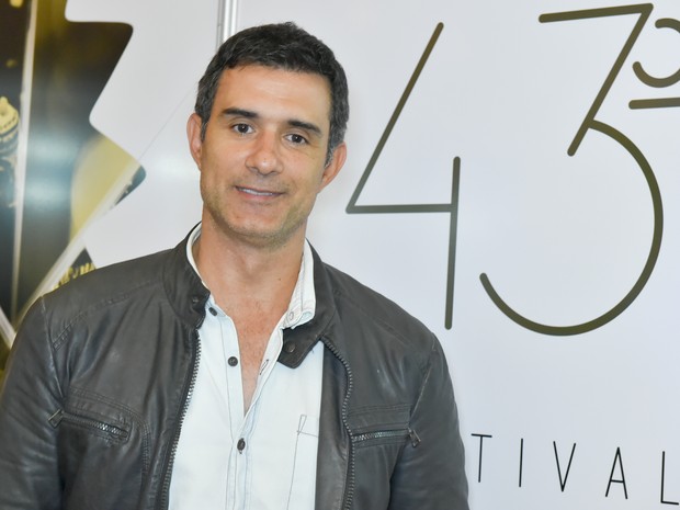 Marcos Pasquim chegou a Gramado para aproveitar o Festival de Cinema (Foto: Cleiton Thiele/Agência Pressphoto) Marcos Pasquim chegou a Gramado para aproveitar o Festival de Cinema (Foto: Cleiton Thiele/Agência Pressphoto)