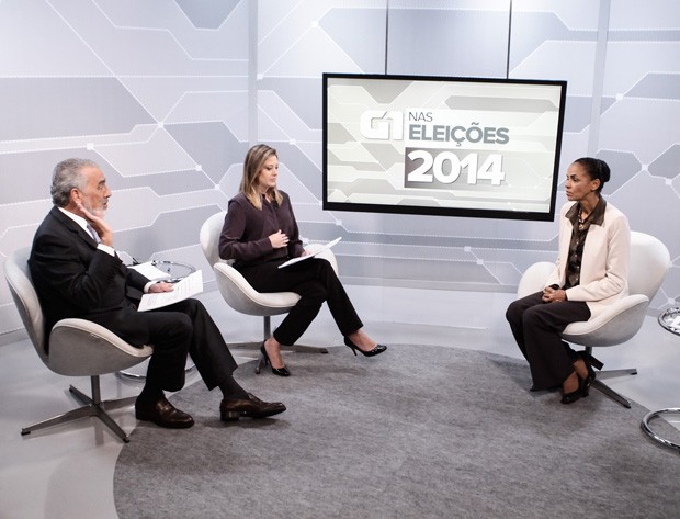 A candidata à Presidência da República pelo PSB, Marina Silva, é entrevistada no Jornal da Globo durante a madrugada desta terça-feira (2) (Foto: Caio Kenji/G1)