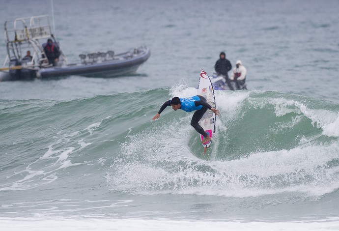 Gabriel Medina em ação no round 4 da etapa de Jeffreys Bay pelo Mundial de Surfe 2015 (Foto: WSL/ Kirstin)