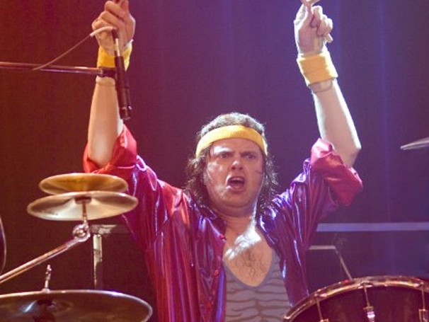Rainn Wilson vive um baterista fracassado (Foto: Divulgação)