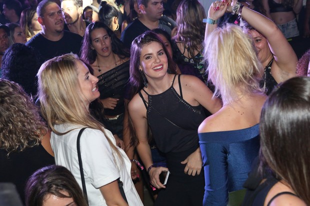Camila Queiroz (Foto: Reginaldo Teixeira/CS Eventos Divulgação)