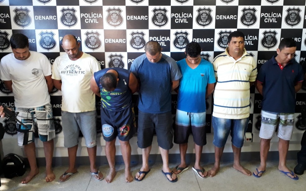 Pol&iacute;cia prendeu sete suspeitos de tr&aacute;fico interestadual de drogas em Goi&acirc;nia (Foto: Vitor Santana/G1)