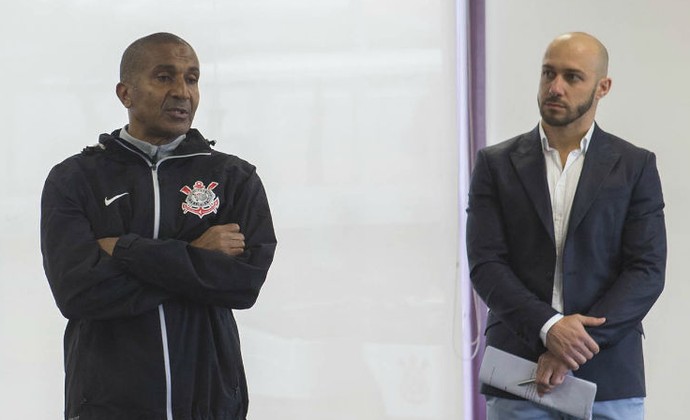 Em busca de referências, Corinthians teve ajuda do Flamengo por Cristóvão