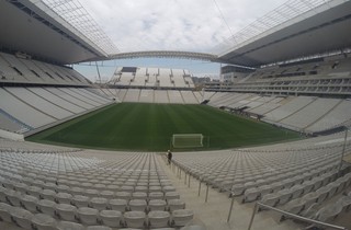 De olho na Copa, Arena recebe Timão animado e Botafogo sem Sheik
