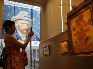 Exposição tridimensional sobre Van Gogh em Hong Kong (Foto: Bobby Yip /Reuters)