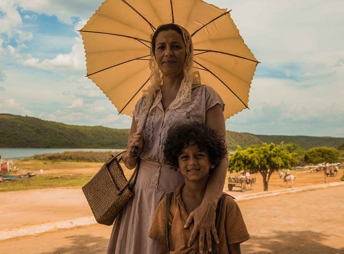Bento é o filho mais novo de Piedade, interpretado por Vitor Aleixo (Foto: Caiuá Franco/ Globo)