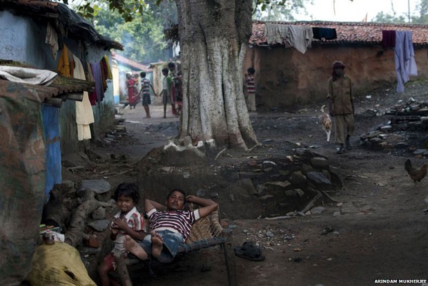 Noradores de favelas locais não têm para onde ir (Foto: Arindam Mukherjee)