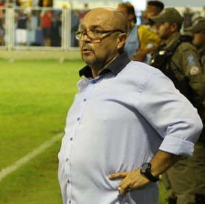 Adelmo Soares, técnico do Picos (Foto: Wenner Tito/GloboEsporte.com)
