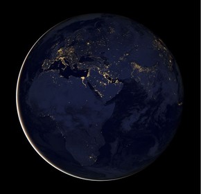 Nasa Divulga Imagem Noturna Da Terra Como Bola De Gude Preta Ciencia E Saude G1