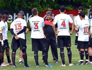 Ney Franco no treino do São Paulo (Foto: Luiz Pires / VIPCOMM)