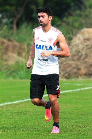 Eduardo da Silva Treino Flamengo (Foto: Gilvan de Souza / Flamengo)
