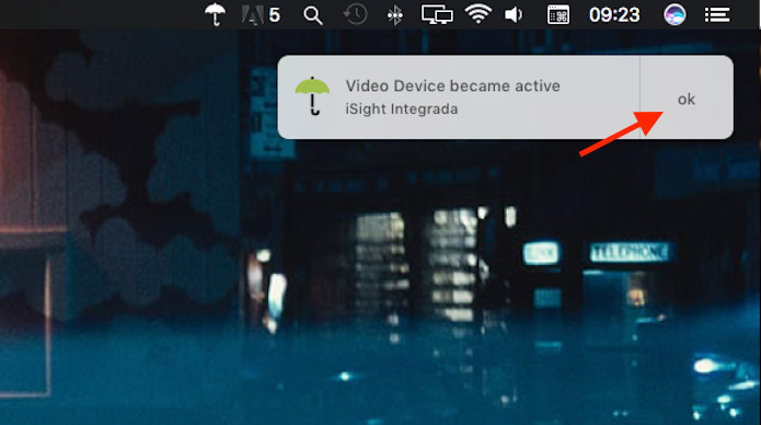 Confirmação da integração da webcam do Mac com o OverSight, software gratuito que impede o acesso indevido à webcam do computadores da Apple (Foto: Reprodução/Marvin Costa)
