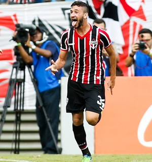 Bosquilha gol São Paulo x Santos (Foto: Alexandre Schneider / Getty Imagens)
