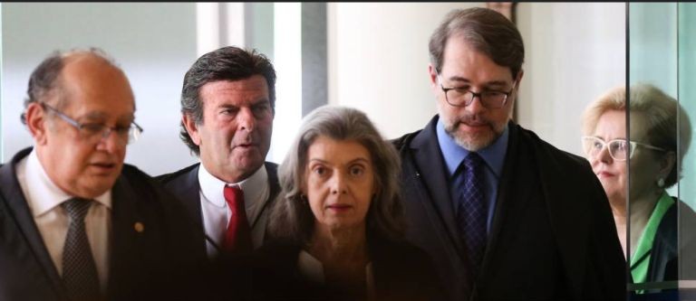 Os ministros do Supremo Gilmar Mendes, Luiz Fux, Carmem Lúcia, Dias Toffoli e Rosa Weber (Foto:  Lula Marques / Agência PT )