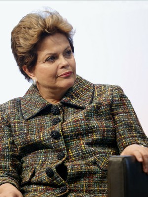 A presidente Dilma Rousseff, durante visita à França. (Foto: Jacques Brinon/AP)
