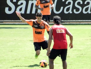 Treino Atlético-MG Josué (Foto: Leonardo Simonini)