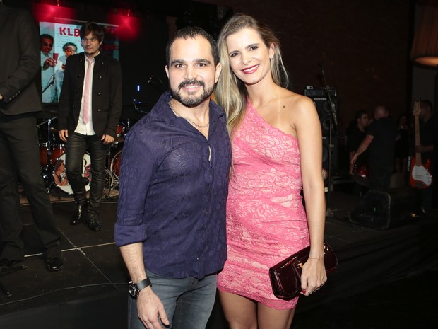 Luciano com a mulher, Flávia Camargo, em festa em São Paulo (Foto: Rafael Cusato/ Foto Rio News)