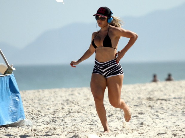 Andrea de Andrade (Foto: Marcos Ferreira - foto rio news)