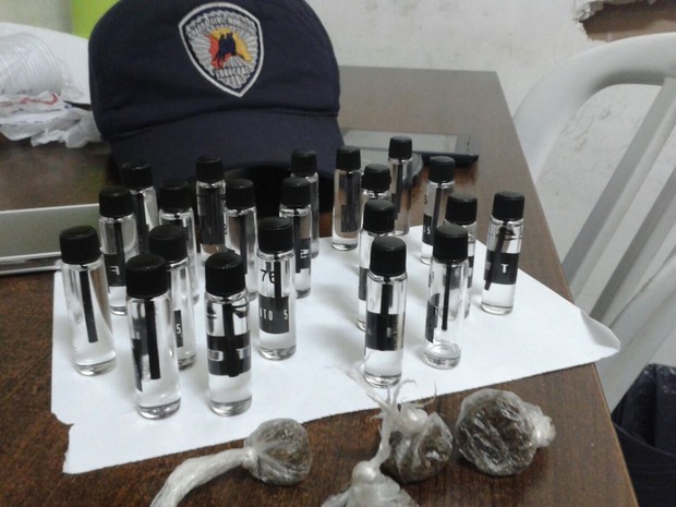 G Adolescentes S O Apreendidos Maconha E Lan A Perfume Em Nibus