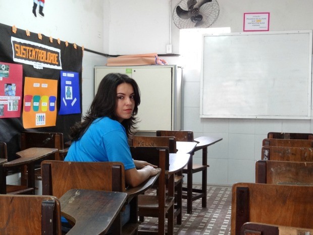 Patrícia é uma das 21 detentas da Colônia Penal Feminina do Recife que vão fazer prova do Enem. (Foto: Lorena Aquino/G1)