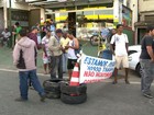 Caminhoneiros bloqueiam entrada de empresa em protesto no ES
