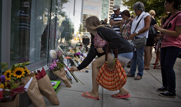 Memorial para Cory Monteith (Foto: Andy Clark/Agência Reuters)