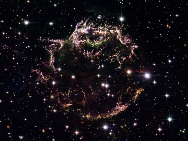  Imagem mostra os remanescentes de uma explosão de uma supernova conhecida como Cassiopeia A (Foto: NASA, ESA, Hubble Heritage STScI/AURA-ESA/Hubble Collaboration via AP)