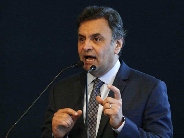 Eleições 2014: Aécio diz que simplificará sistema de impostos ‘na largada’ do governo