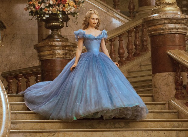 Conheça Lily James, atriz de 'Cinderela' que provou ter um estilo digno de  princesa - Quem