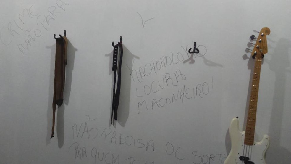 Dono de loja compartilhou imagens nas redes sociais em busca de aparelhagem (Foto: Facebook/Reprodução)