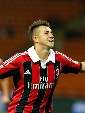 El Shaarawy, Milan x Cagliari (Foto: Agência Reuters)