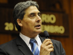 Secretário Giovani Feltes anunciou medidas para cortes de gastos no Executivo (Foto: Marcelo Bertani / Divulgação)