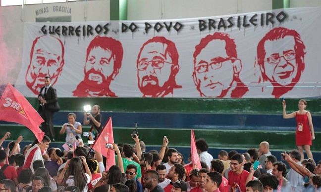 Militantes participam do 3º Congresso Nacional da Juventude do PT em Brasília (Foto: Ailton de Freitas / O Globo)