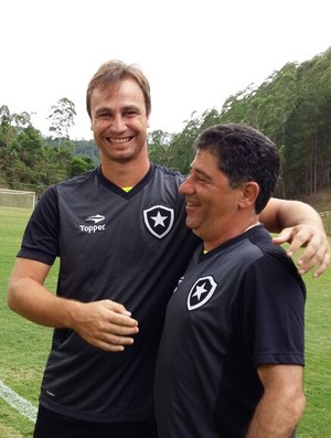 Jair com Emílio Faro e Felipe Conceição no treino do Botafogo (Foto: Felippe Costa)