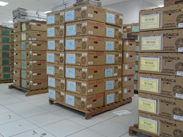 TRE-PR distribuirá mais de mil urnas eletrônicas em Londrina e Tamarana (Foto: Alberto D´Angele/RPC)
