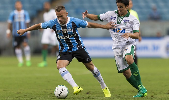 Jogo de oito gols: Grêmio coleciona estatísticas interessantes após duelo  frenético