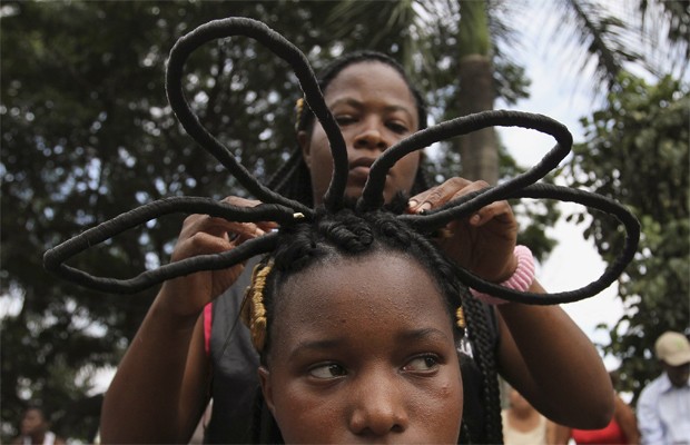 competição; cortes de cabelo; Colômbia (Foto: Jaime Saldarriaga/REUTERS)
